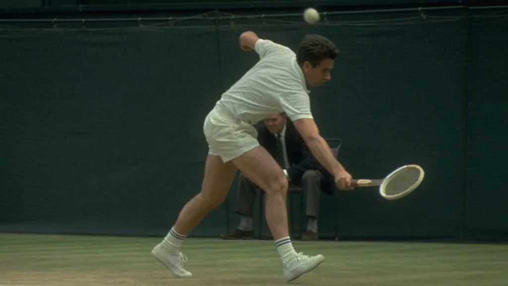 Manolo Santana in action during a 1966 Wimbledon match. (Getty Images)