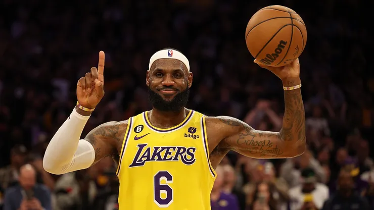 LeBron James #6 of the Los Angeles Lakers reacts after scoring to pass Kareem Abdul-Jabbar to become the NBA's all-time leading scorer on February 07, 2023.