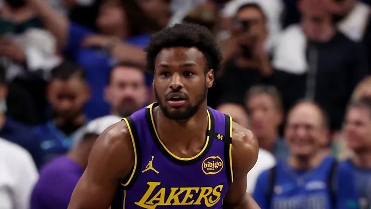 Bronny James #9 of the Los Angeles Lakers dribbles the ball against the Dallas Mavericks