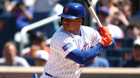 Juan Soto #22 of the New York Mets bats against the Philadelphia Phillies during their game at Citi Field on April 23, 2025 in New York City.
