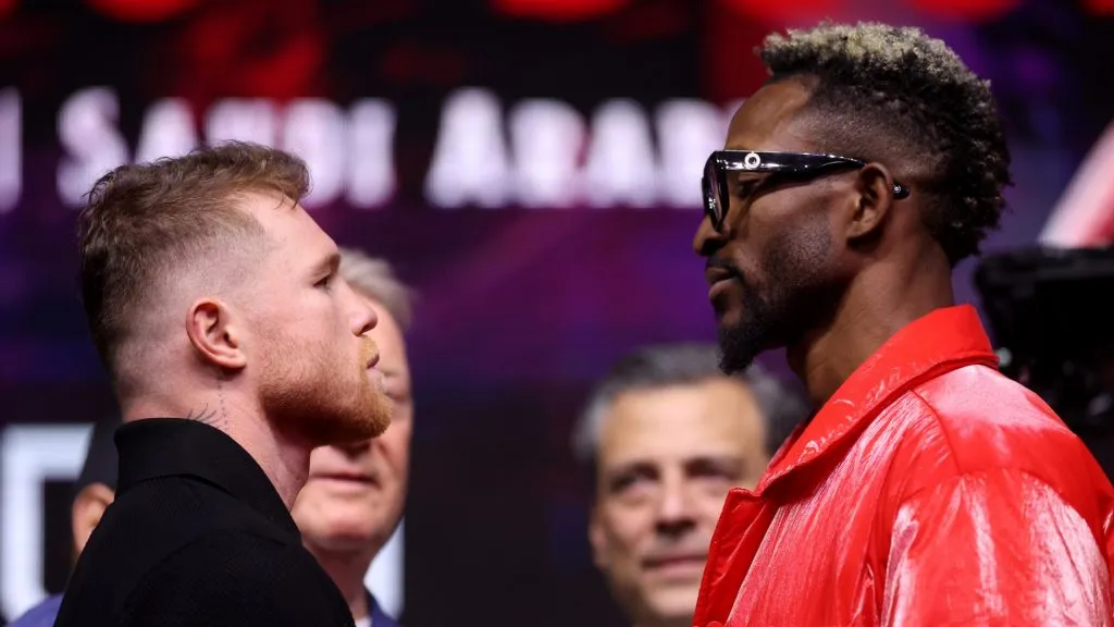 Canelo Alvarez and William Scull face off ahead of their IBF, WBC and WBO World Super Middleweight titles fight during a press conference as part of the Fatal Fury City of Wolves card at Boulevard City Studio on May 01, 2025 in Riyadh, Saudi Arabia. (Photo by Richard Pelham/Getty Images)