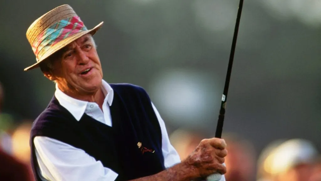 Sam Snead of USA during the first round of the Masters, held at The Augusta National Golf Club on April 8, 1999. (Source: Stephen Munday/Getty Images)