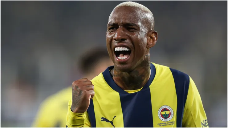 Anderson Talisca of Fenerbahce