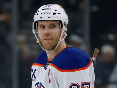Oilers' Connor McDavid stands tall for Stuart Skinner, sends message after back-to-back shutouts