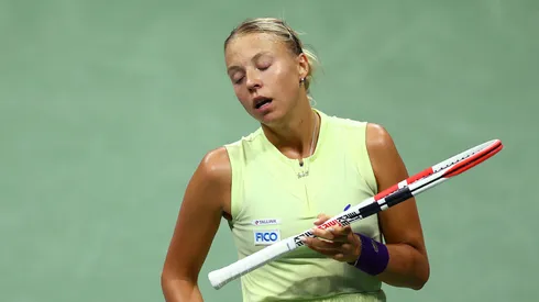 Anett Kontaveit had to retired early