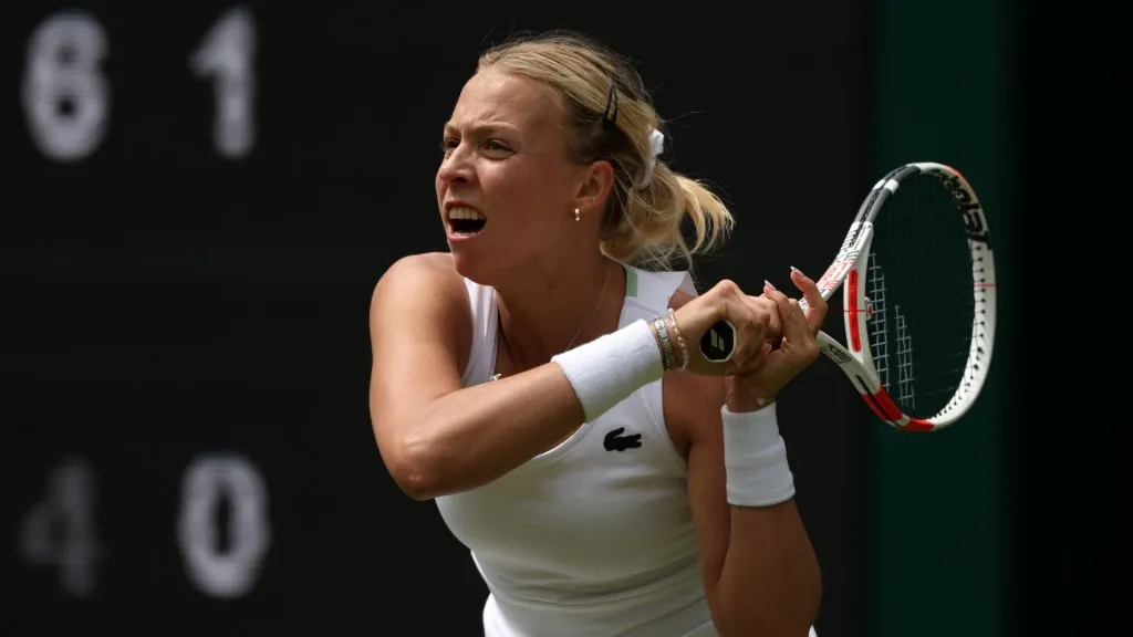 Kontaveit during 2022 Wimbledon (Julian Finney/Getty Images)