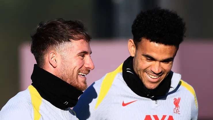 Alexis Mac Allister of Liverpool speaks to teammate Luis Diaz during the UEFA Champions League 2024/25 League Phase