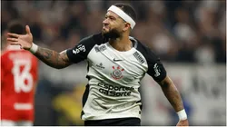 Memphis Depay of Corinthians