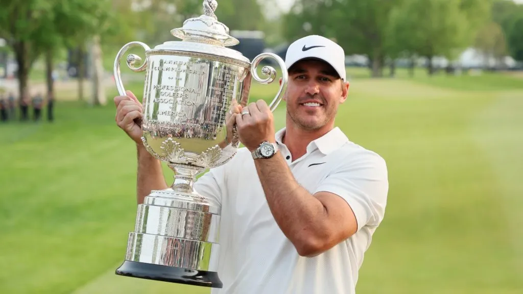 Brooks Koepka of the United States celebrates with the Wanamaker Trophy after winning the 2023 PGA Championship at Oak Hill Country Club on May 21, 2023. (Source: Andy Lyons/Getty Images)