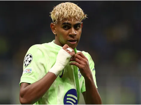 Barcelona and Real Madrid clash in crucial Clasico