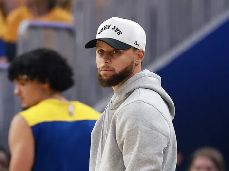 Warriors’ Stephen Curry receives hilarious praise from teammate: 'Closest thing to a God-like figure'