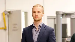 Elias Pettersson #40 of the Vancouver Canucks arrives before the game against the Seattle Kraken at Climate Pledge Arena on January 25, 2023 in Seattle, Washington.