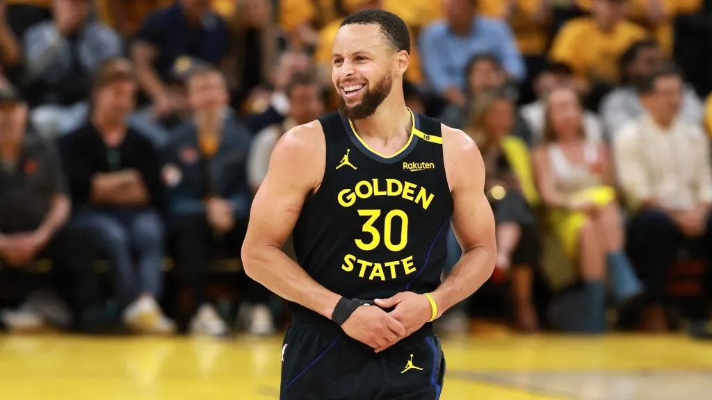 Stephen Curry of the Warriors holds his thumb against the Houston Rockets during the third quarter in Game Six of the Western Conference First Round NBA Playoffs in 2025. (Source: Ezra Shaw/Getty Images)