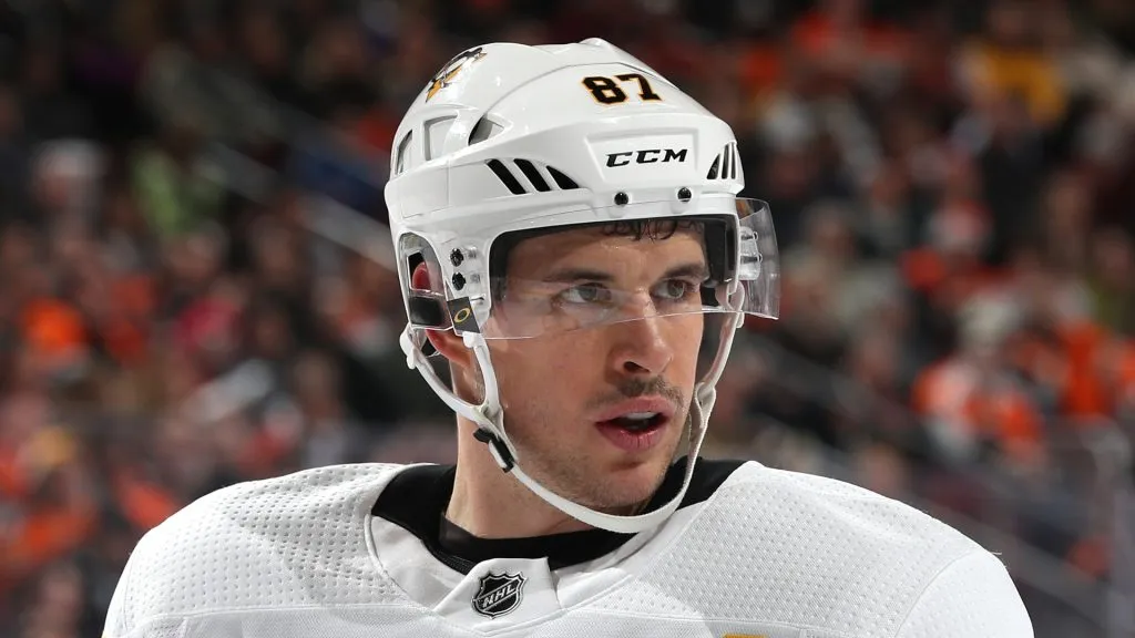 Sidney Crosby #87 of the Pittsburgh Penguins looks on against the Philadelphia Flyers during the first period at Wells Fargo Center on January 2, 2018 in Philadelphia, Pennsylvania.