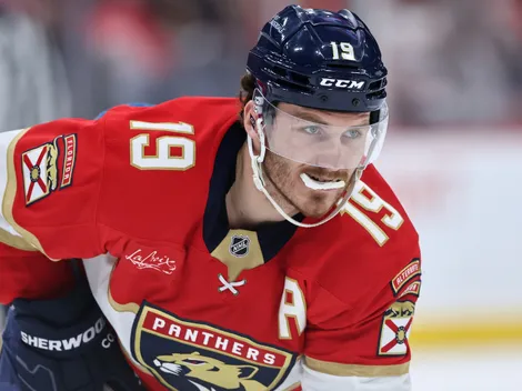 Panthers captain Aleksander Barkov sends clear message on Matthew Tkachuk's performance in Game 2 vs Hurricanes