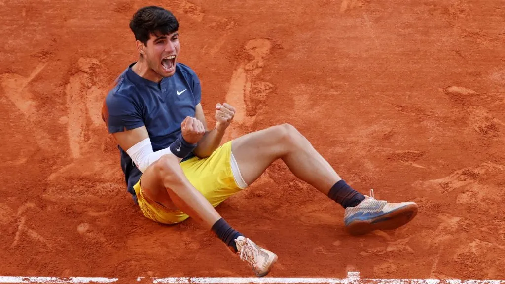 Carlos Alcaraz of Spain celebrates winning match point against Alexander Zverev of Germany during the Men’s Singles Final match on Day 15 of the 2024 French Open. (Source: Clive Brunskill/Getty Images)