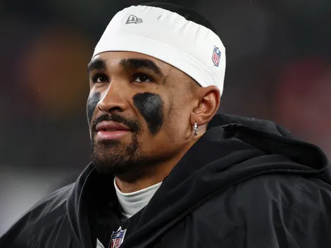 Dawn Staley gets real on her bond with Jalen Hurts