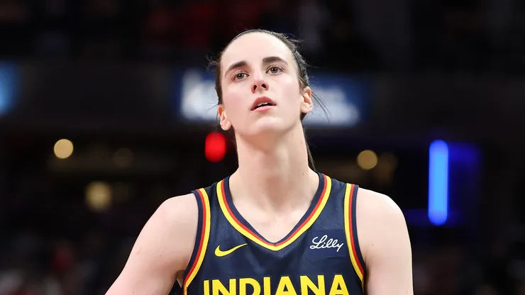 Caitlin Clark #22 of the Indiana Fever reacts after the 91-90 loss to the Atlanta Dream at Gainbridge Fieldhouse