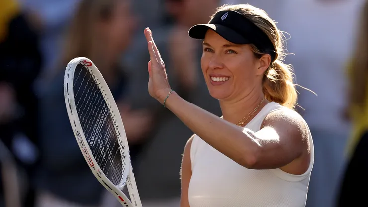 Danielle Collins of the United States celebrates her match win over Maria Sakkari of Greece in the semifinal match on Day 6 of the WTA 500 Credit One Charleston Open 2024.