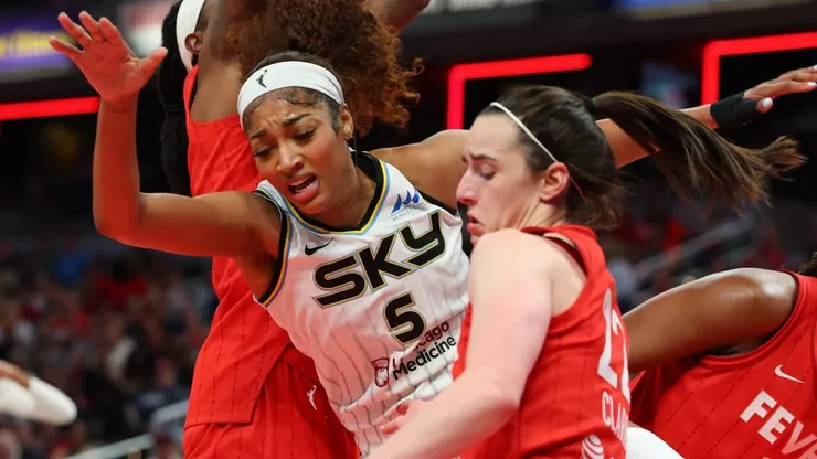 South Carolina coach Dawn Staley plays down Caitlin Clark–Angel Reese foul drama and praises their rivalry