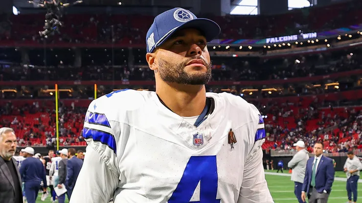Dak Prescott walks off the field after a loss on November 03, 2024 in Atlanta, Georgia.