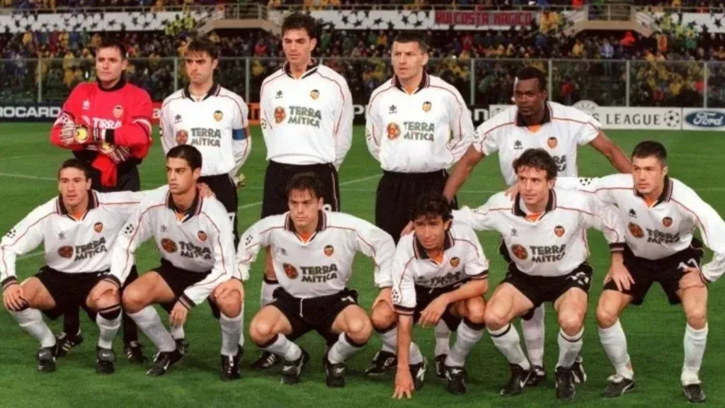 Valencia team group vs Fiorentina. (Source: Getty Images)