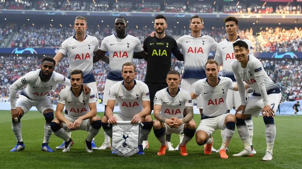 Tottenham Hotspur players pose for a team photograph prior to the UEFA Champions League Final in 2019. (Source: Matthias Hangst/Getty Images)