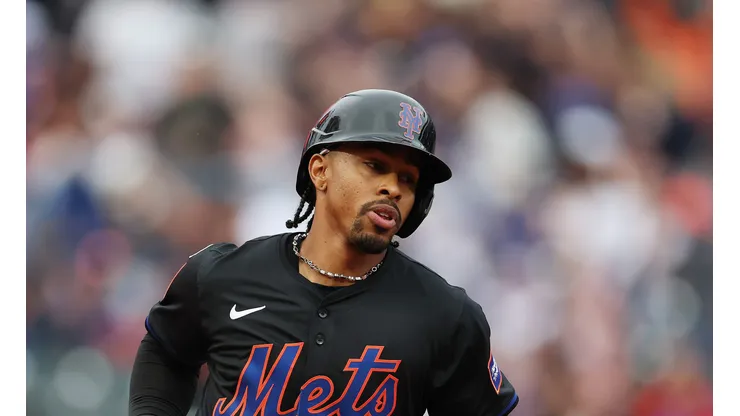 Francisco Lindor #12 of the New York Mets rounds the bases after hitting a home run in the first inning against the Colorado Rockies during their game at Citi Field on May 30, 2025 in New York City.