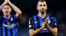 Henrikh Mkhitaryan of FC Internazionale wearing a black armband
