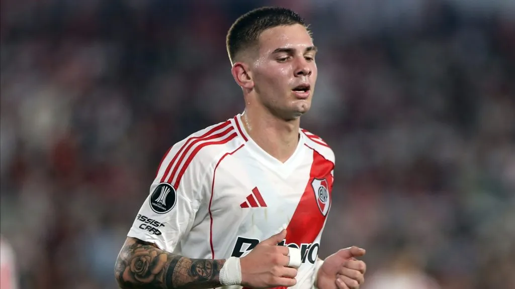 Franco Mastantuono playing with River Plate