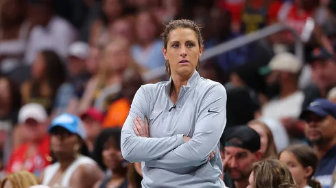 Indiana Fever coach Stephanie White during the 2025 WNBA match vs Atlanta Dream