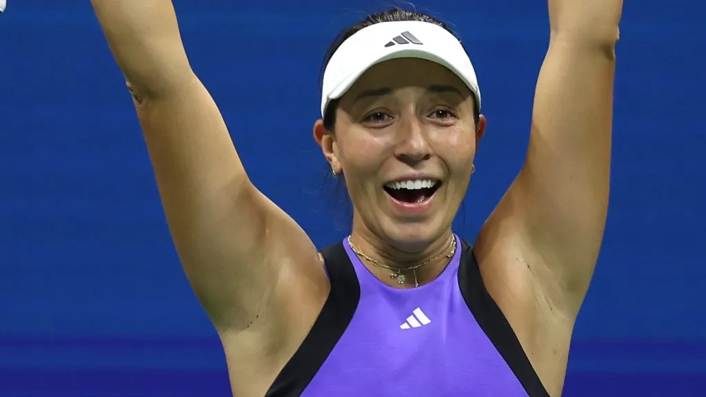 Jessica Pegula celebrates match point against Karolina Muchova of the Czech Republic during their Women’s Singles Semifinal match on Day Eleven of the 2024 US Open. (Source: Sarah Stier/Getty Images)