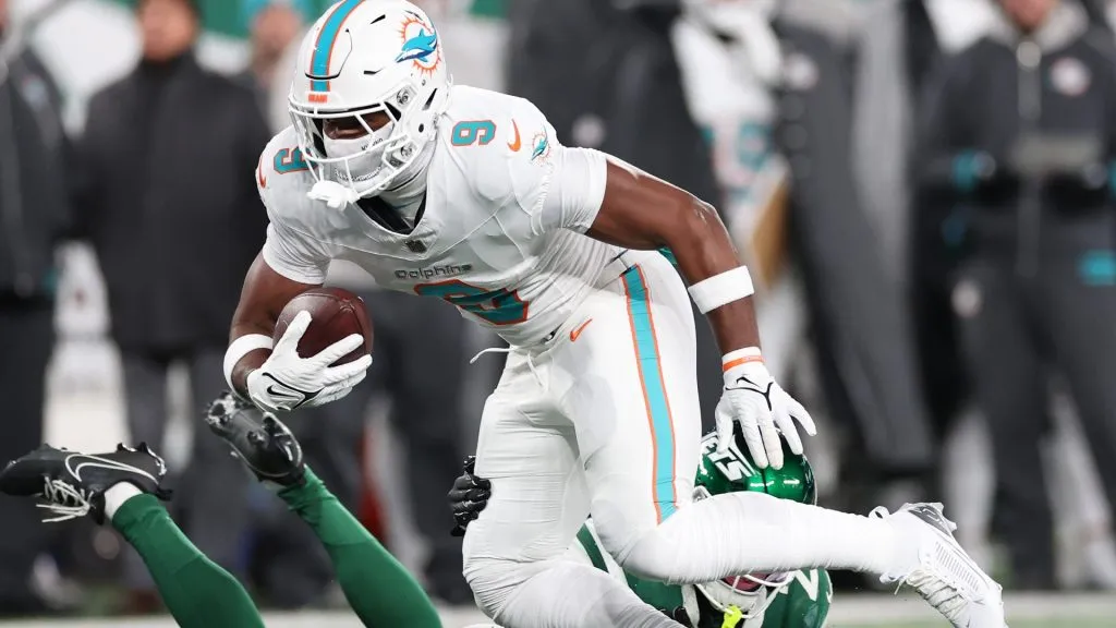 Jonnu Smith Miami Dolphins