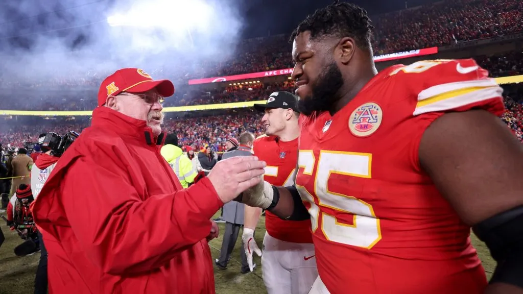 Andy Reid greets Trey Smith after a game