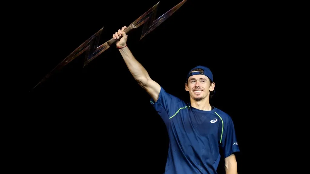 Alex ‘The Demon’ de Minaur of Australia celebrates with the trophy after his victory against Holger ‘The Viking’ Rune of Denmark in the final during the UTS Grand Final London 2024. (Source: Julian Finney/Getty Images)