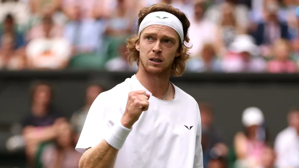 Andrey Rublev celebrates against Alexander Bublik of Kazakhstan in the Men’s Singles fourth round match during day seven of The Championships Wimbledon 2023. (Source: Clive Brunskill/Getty Images)
