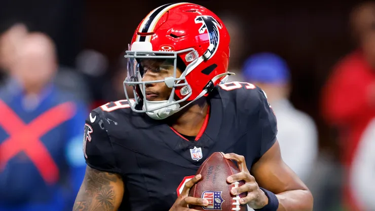 Michael Penix Jr. #9 of the Atlanta Falcons looks to pass the ball against the New York Giants during the second quarter at Mercedes-Benz Stadium on December 22, 2024 in Atlanta, Georgia.