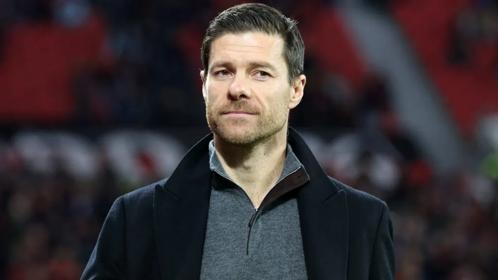 Xabi Alonso, Head Coach of Bayer Leverkusen, looks on prior to the Bundesliga match between Bayer 04 Leverkusen and Borussia Mönchengladbach at BayArena on January 27, 2024. (Source: Lars Baron/Getty Images)
