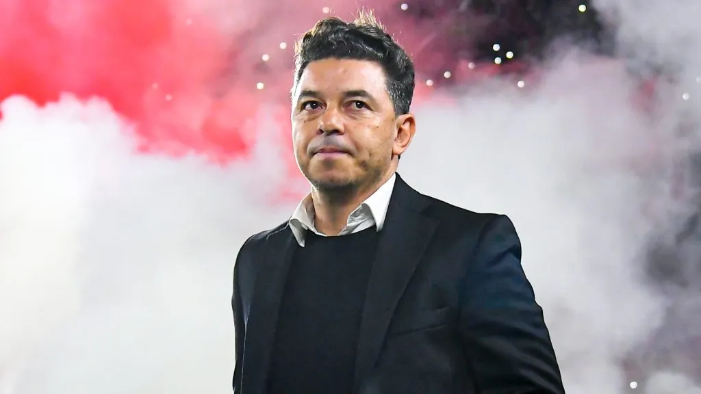 Marcelo Gallardo coach of River Plate looks on before a match between River Plate and Sarmiento as part of Liga Profesional 2022 at Estadio Monumental Antonio Vespucio Liberti. (Source: Marcelo Endelli/Getty Images)