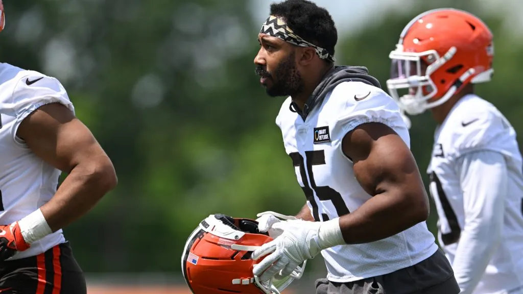 Myles Garrett Cleveland Browns