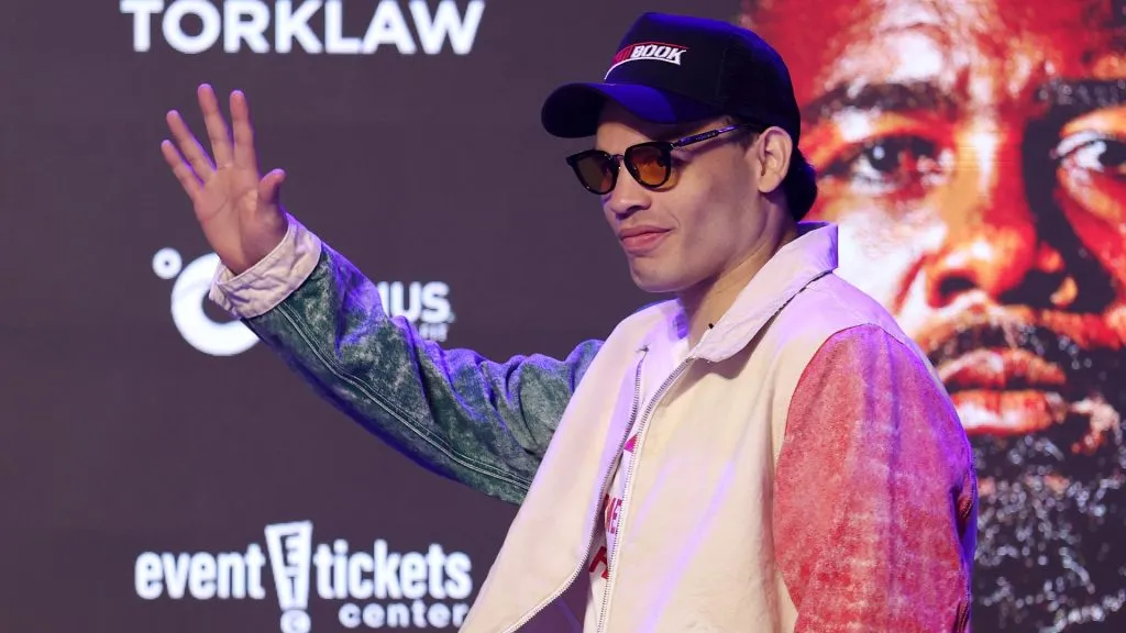 Julio Cesar Chavez Jr. reacts during a press conference at The Avalon on May 14, 2025 in Los Angeles, California. (Photo by Luke Hales/Getty Images)