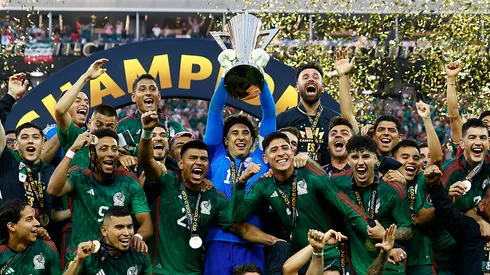 Guillermo Ochoa #13 of Mexico celebrates after defeating Panama 1-0 in the Concacaf Gold Cup final.
