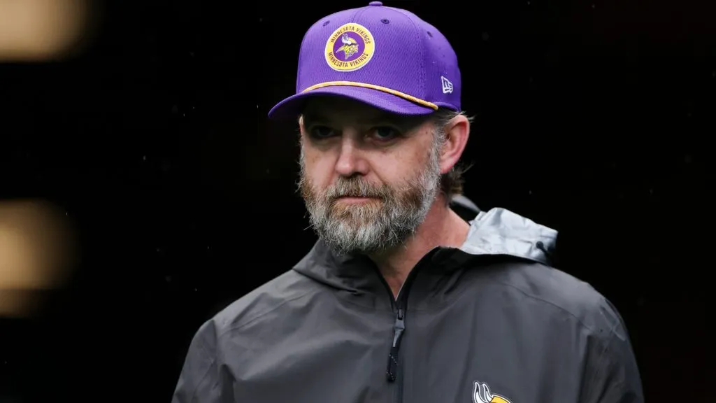 Wes Phillips OC Vikings