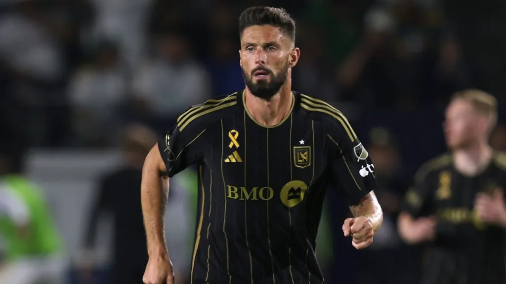 Olivier Giroud #9 of Los Angeles Football Club runs in the second half against Los Angeles Galaxy at Dignity Health Sports Park on September 14, 2024. (Source: Kaelin Mendez/Getty Images)