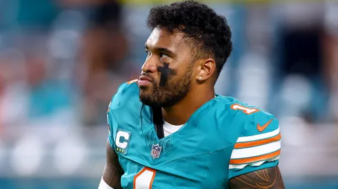 Tua Tagovailoa #1 of the Miami Dolphins warms up prior to the game against the Buffalo Bills at Hard Rock Stadium on September 12, 2024 in Miami Gardens, Florida.