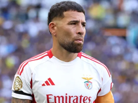 Why is Nicolas Otamendi being whistled in Boca Juniors-Benfica at the FIFA Club World Cup 2025?