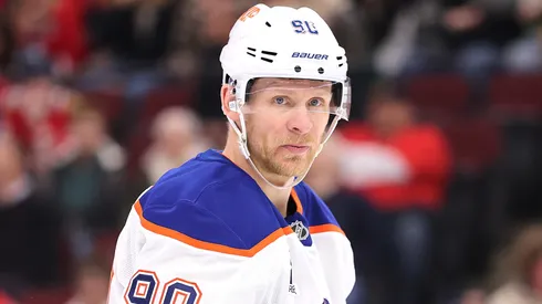 Corey Perry #90 of the Edmonton Oilers looks on against the Chicago Blackhawks during the first period at the United Center on January 11, 2025.
