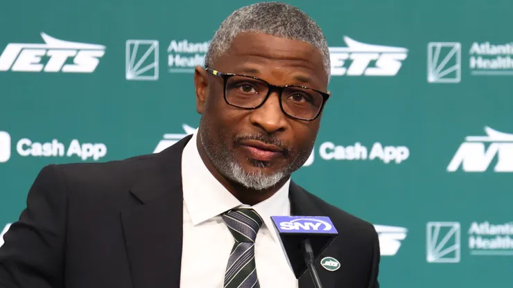 New York Jets head coach Aaron Glenn.