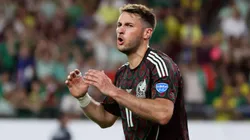 Santiago Gimenez of Mexico reacts in the second half during the CONMEBOL Copa America 2024 Group D match between Mexico and Ecuador.