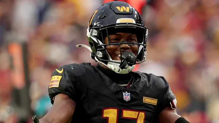 Terry McLaurin #17 of the Washington Commanders